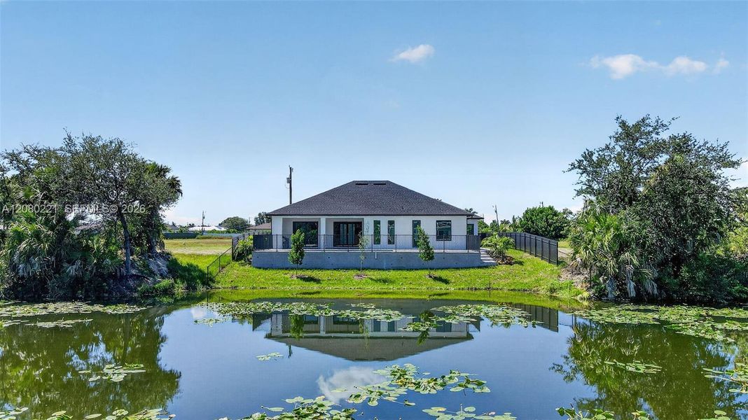 Image 75 of a home in .