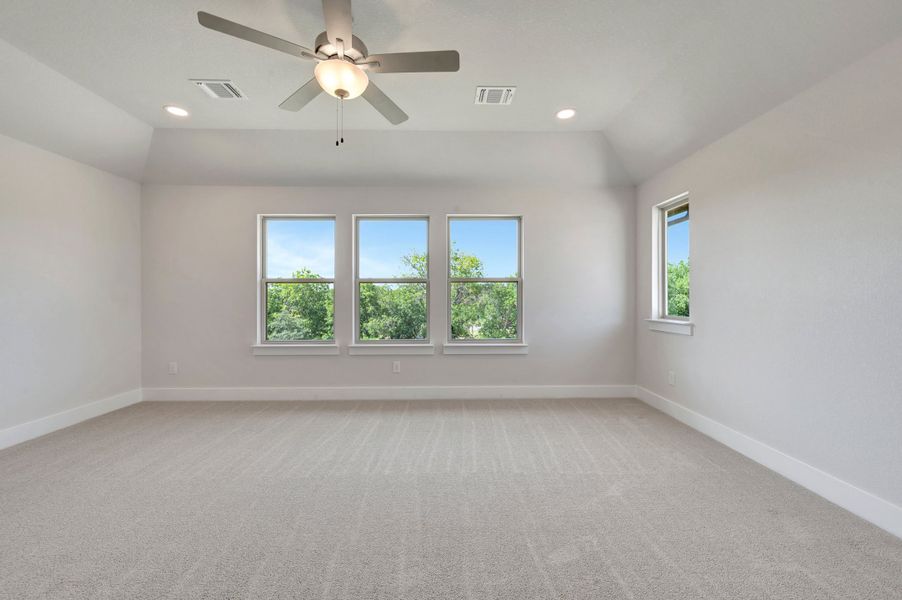 Spacious, unfurnished interior of a new home in Treeline, Justin (Image 42). Spacious, unfurnished interior of a new home in Treeline, Justin (Image 42).