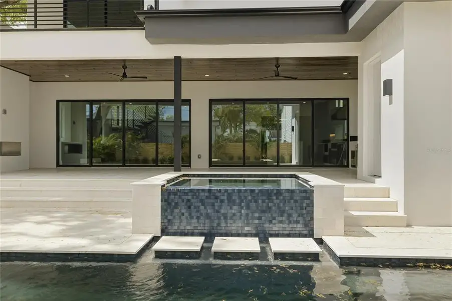 Exterior details and patio area of a home in , Tampa (Image 3).