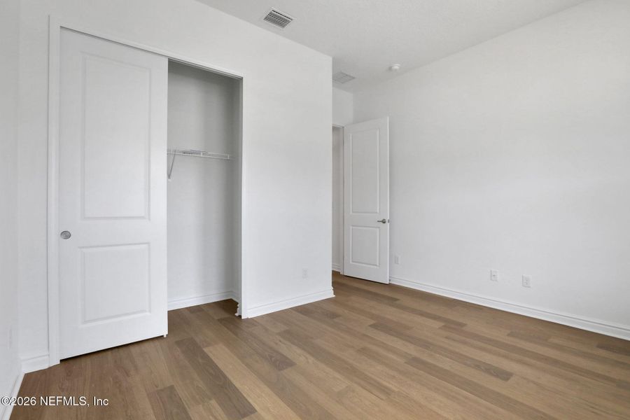 Spacious, unfurnished interior of a new home in Veranda Bay, Flagler Beach (Image 40).
