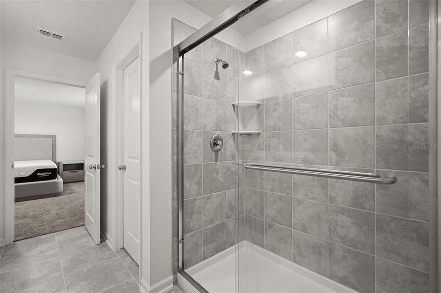 Furnished interior view inside a new home in Knightsbridge, Kissimmee (Image 18). Furnished interior view inside a new home in Knightsbridge, Kissimmee (Image 18).