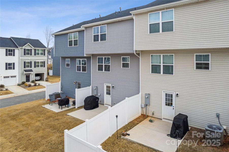 Exterior details and patio area of a home in , Charlotte (Image 3).