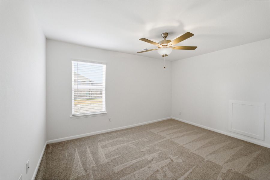 Spacious, unfurnished interior of a new home in Saddlebrook Estates, Waxahachie (Image 60). Spacious, unfurnished interior of a new home in Saddlebrook Estates, Waxahachie (Image 60).
