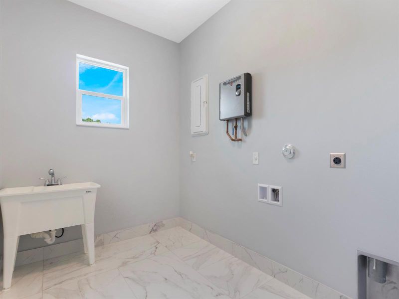 Laundry Room 1