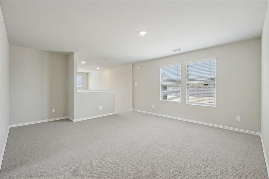 Photo is not of the actual home, but is an inspirational photo of builder’s model home and may depict options, furnishings, and/or decorator features that are not included. Photo is not of the actual home, but is an inspirational photo of builder’s model home and may depict options, furnishings, and/or decorator features that are not included.