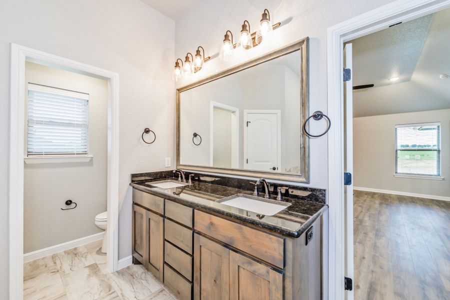 Representative furnished interior of a home built from the The Carter by Doug Parr Custom Homes in Honeysuckle Ranch, Paradise (Image 14). Representative furnished interior of a home built from the The Carter by Doug Parr Custom Homes in Honeysuckle Ranch, Paradise (Image 14).