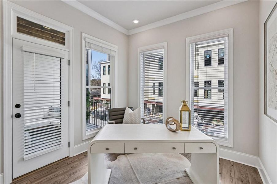 Furnished interior view inside a new home in Byers Park, Alpharetta (Image 41).