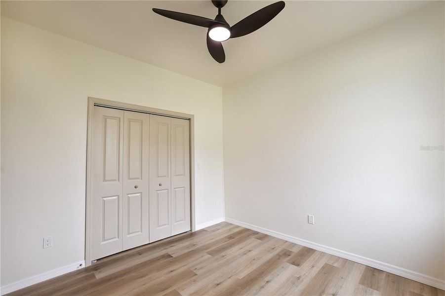 Spacious, unfurnished interior of a new home in , Sebring (Image 26).