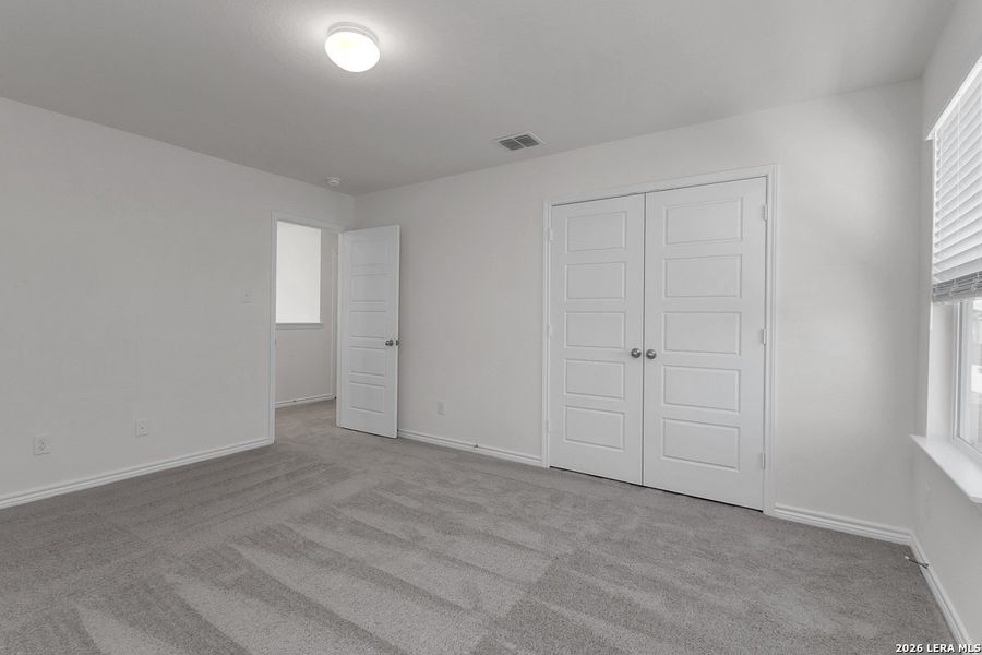 Spacious, unfurnished interior of a new home in The Granary - Heritage Collection, San Antonio (Image 13).