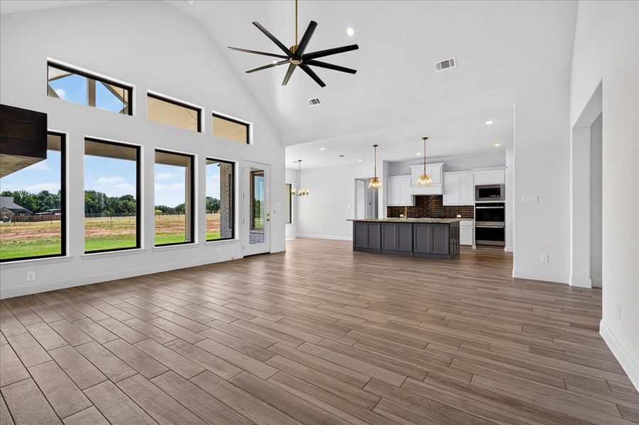 Spacious, unfurnished interior of a new home in Brock Heights, Brock (Image 47).