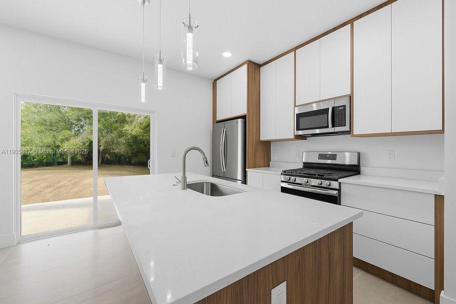 Furnished interior view inside a new home in , Port Charlotte (Image 8).