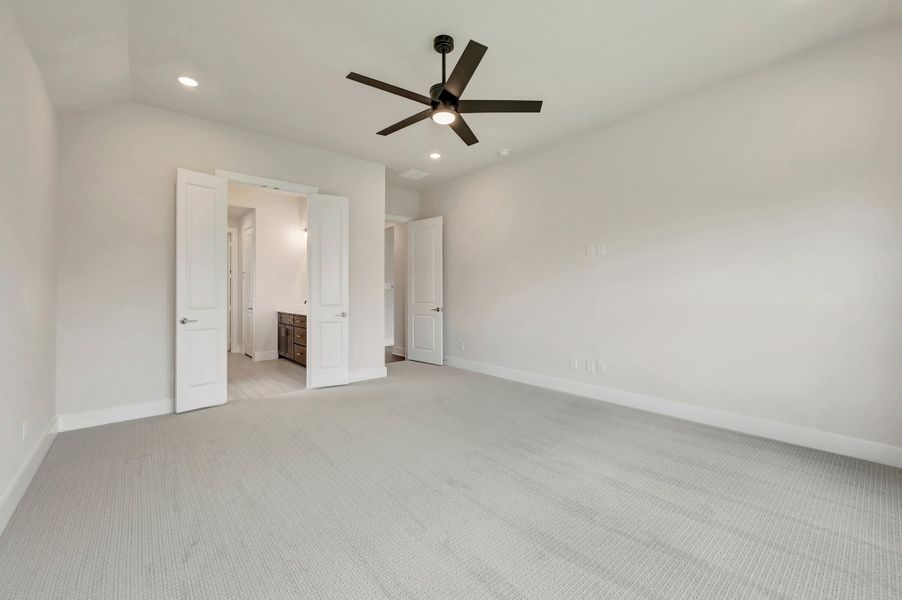 Spacious, unfurnished interior of a new home in Bridgewater, Midlothian (Image 20).