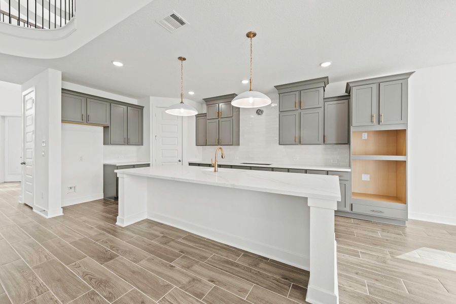 Representative image. Features, specifications, selections and colors may vary. Representative image. Features, specifications, selections and colors may vary.