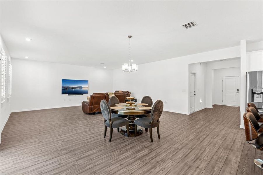 Furnished interior view inside a new home in , Deland (Image 41).
