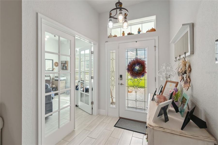 Furnished interior view inside a new home in , Dunnellon (Image 9).