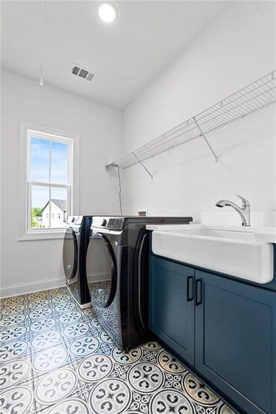 Furnished interior view inside a new home in , Marietta (Image 27).