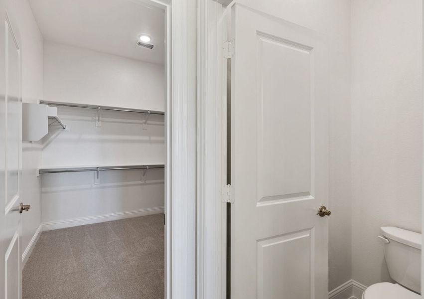 Image 51 of a home in Lake Breeze. Image 51 of a home in Lake Breeze.