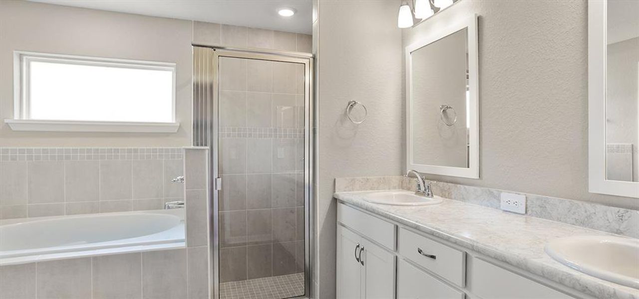 Furnished interior view inside a new home in Stonebridge North, Zephyrhills (Image 9).