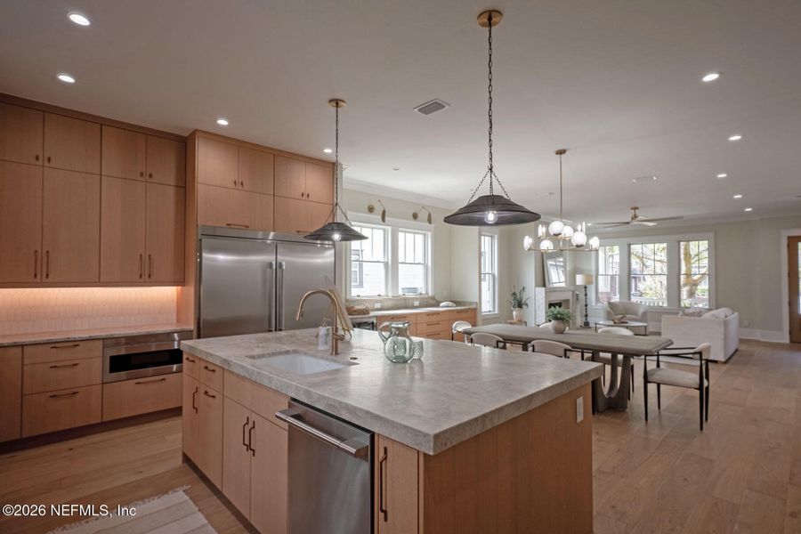 Furnished interior view inside a new home in , Jacksonville (Image 89).