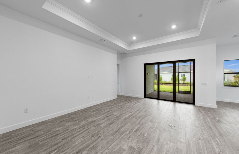 Spacious, unfurnished interior of a new home in Del Webb Catalina, Lakewood Ranch (Image 23). Spacious, unfurnished interior of a new home in Del Webb Catalina, Lakewood Ranch (Image 23).