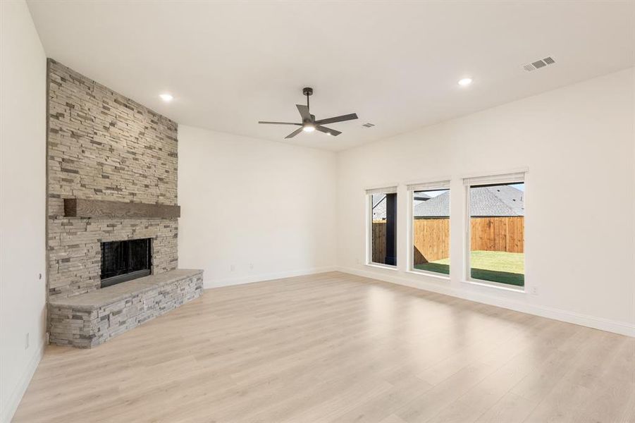 Spacious, unfurnished interior of a new home in Meadow Vista 60-65, Anna (Image 23). Spacious, unfurnished interior of a new home in Meadow Vista 60-65, Anna (Image 23).