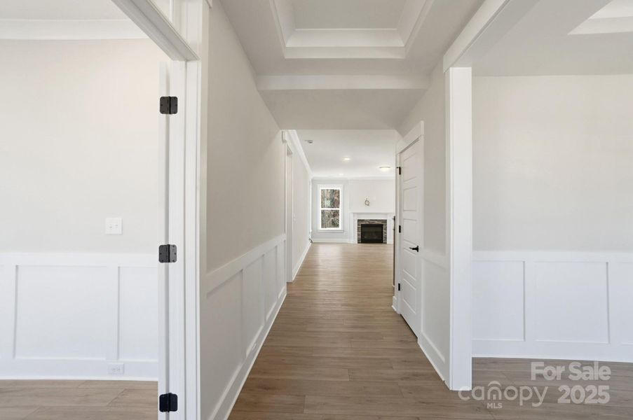 Spacious, unfurnished interior of a new home in Robinson Oaks, Gastonia (Image 29).