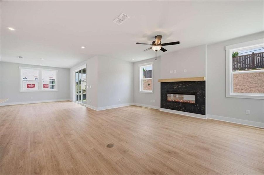 Spacious, unfurnished interior of a new home in The Paddocks at Doc Hughes, Buford (Image 33).