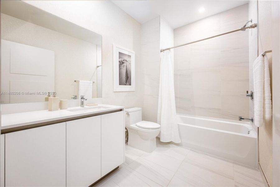 Furnished interior view inside a new home in Casamar, Pompano Beach (Image 5).