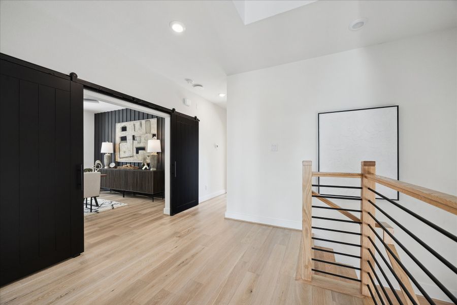 Representative unfurnished interior of a home built from the 2824 by Autograph Homes in Caywood Place, Houston (Image 19). Representative unfurnished interior of a home built from the 2824 by Autograph Homes in Caywood Place, Houston (Image 19).