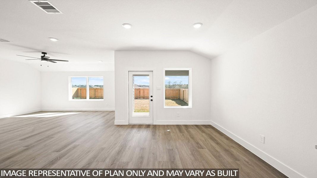 Spacious, unfurnished interior of a new home in Chapel Lakes, Montgomery (Image 9).