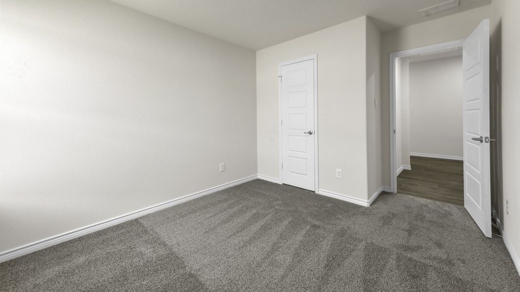 Spacious, unfurnished interior of a new home in Liberty Crossing, Royse City (Image 23).