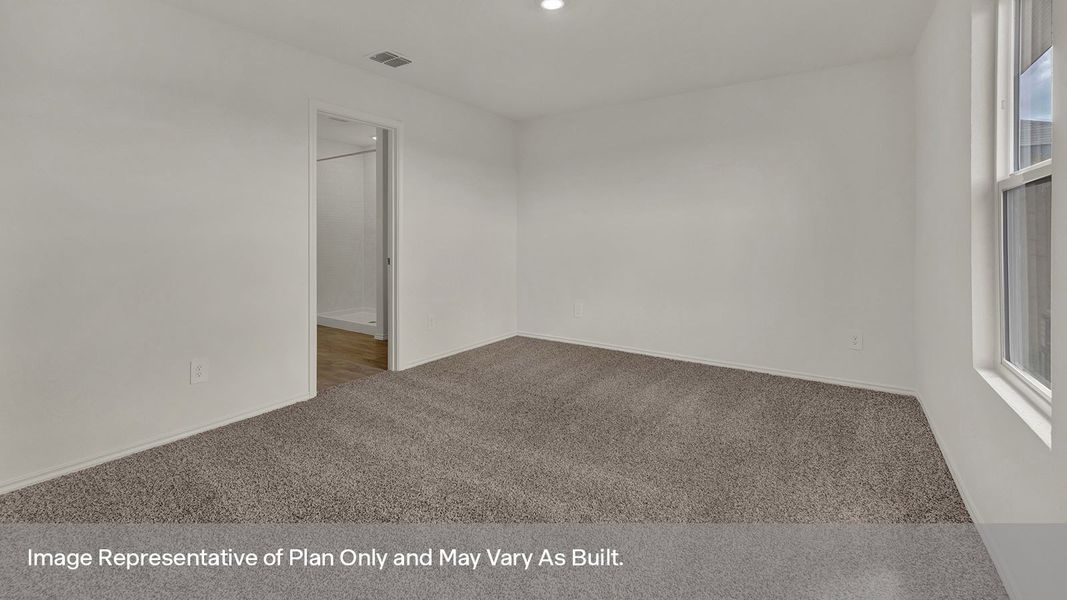 Spacious, unfurnished interior of a new home in Spring Valley, New Braunfels (Image 16).