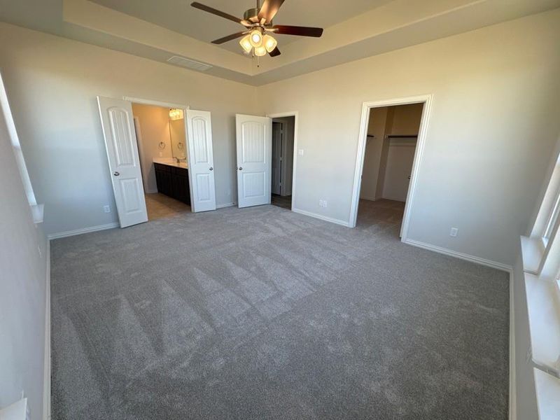 Spacious, unfurnished interior of a new home in Fairview Meadows, New Fairview (Image 11).