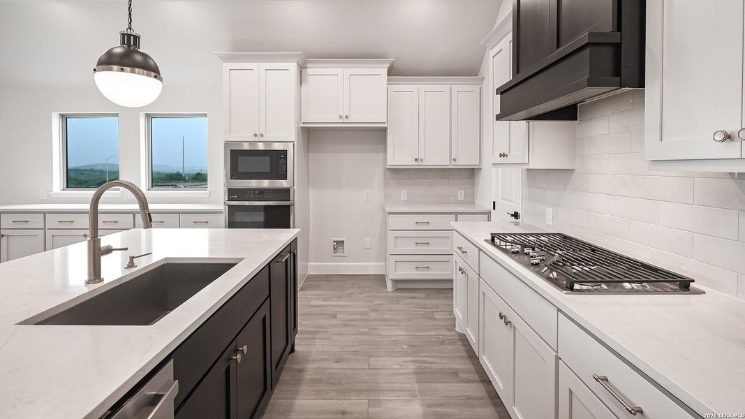 Furnished interior view inside a new home in Mayfair, New Braunfels (Image 12).