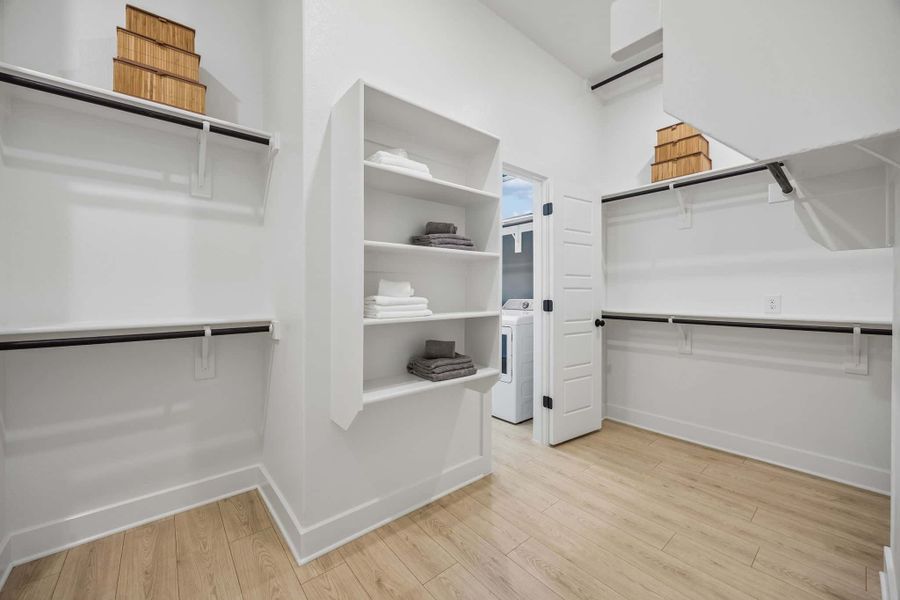 Furnished interior view inside a new home in Las Lomas, Forney (Image 18).