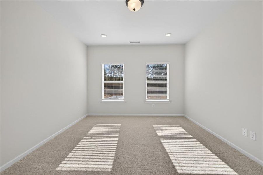 Spacious, unfurnished interior of a new home in Fuller Station, Loganville (Image 25).
