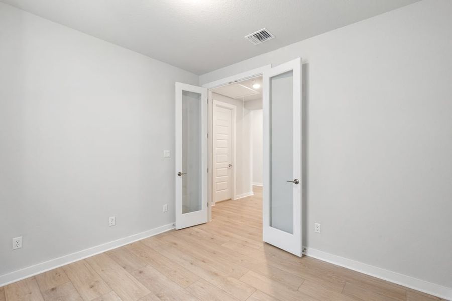 Spacious, unfurnished interior of a new home in Park Collection at Lariat, Liberty Hill (Image 35). Spacious, unfurnished interior of a new home in Park Collection at Lariat, Liberty Hill (Image 35).