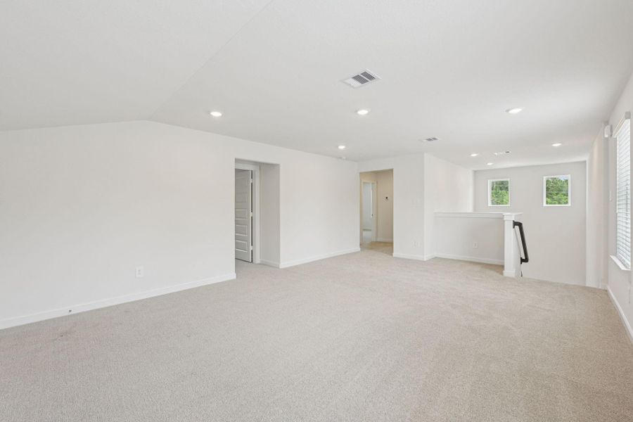 Spacious, unfurnished interior of a new home in Pine Lake Cove - Traditional Series, Montgomery (Image 26).