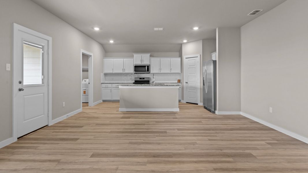 Representative unfurnished interior of a home built from the COLEMAN by D.R. Horton in Heritage Parks, Abilene (Image 13). Representative unfurnished interior of a home built from the COLEMAN by D.R. Horton in Heritage Parks, Abilene (Image 13).