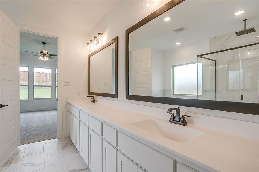 Furnished interior view inside a new home in Talon Hills, Fort Worth (Image 11).