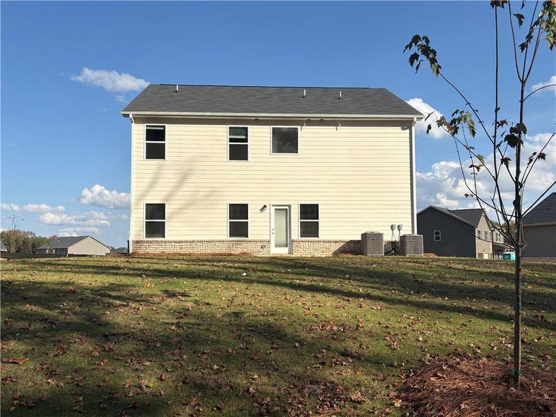 Exterior details and patio area of a home in Southern Hills, McDonough (Image 4).