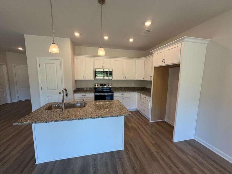 Furnished interior view inside a new home in , Eastanollee (Image 4).