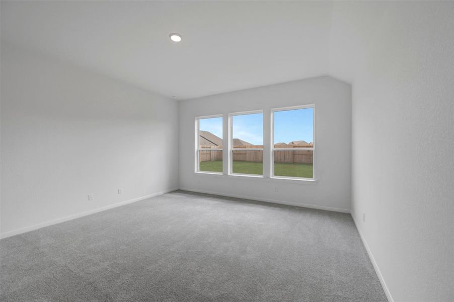 Spacious, unfurnished interior of a new home in Jordan Ranch - Terrace Collection, Fulshear (Image 25).