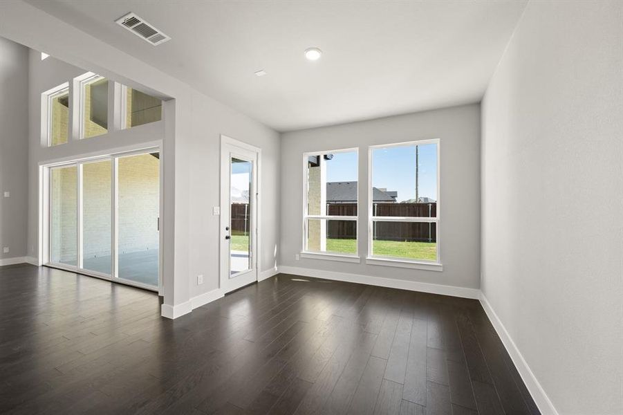 2561 Baypoint- Dining-1 2561 Baypoint- Dining-1