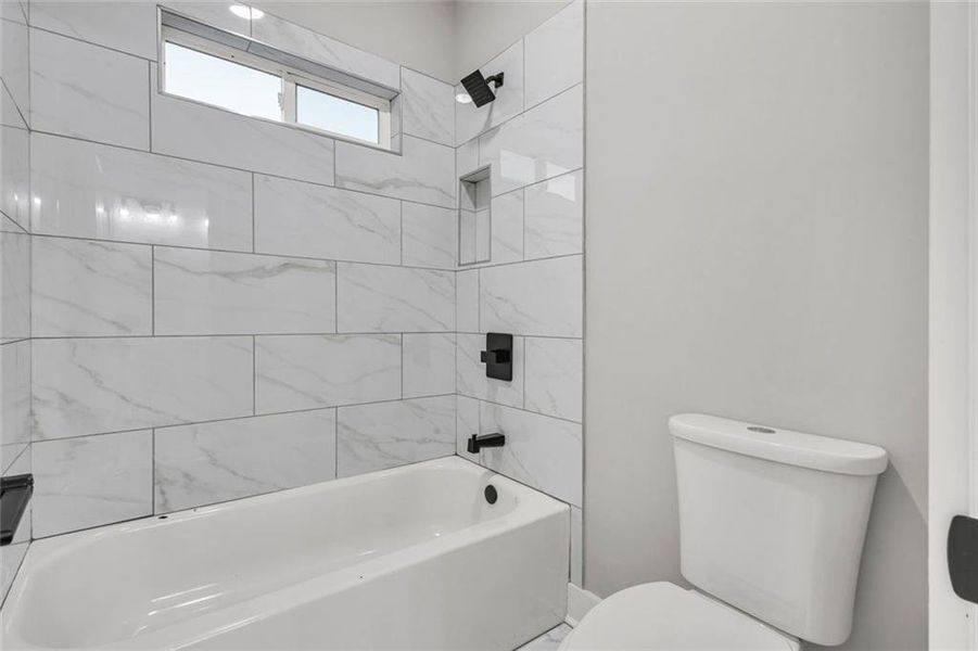 Furnished interior view inside a new home in , Fairburn (Image 10).