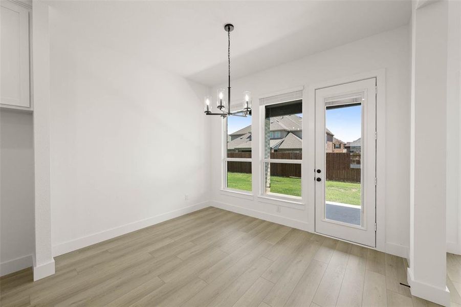 1409 Heron- Dining-1