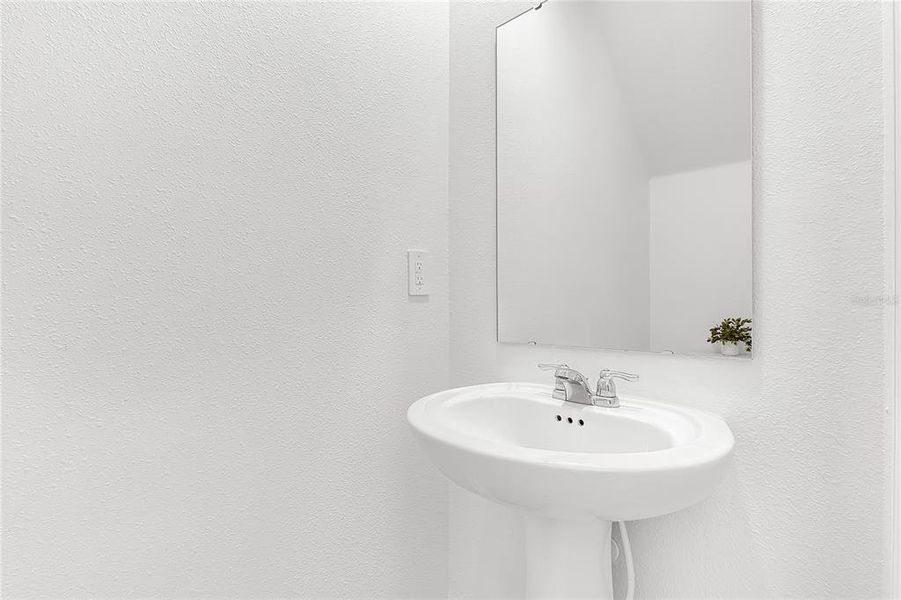 Close-up of interior finishes inside a home in Peace Creek Reserve, Winter Haven (Image 20).