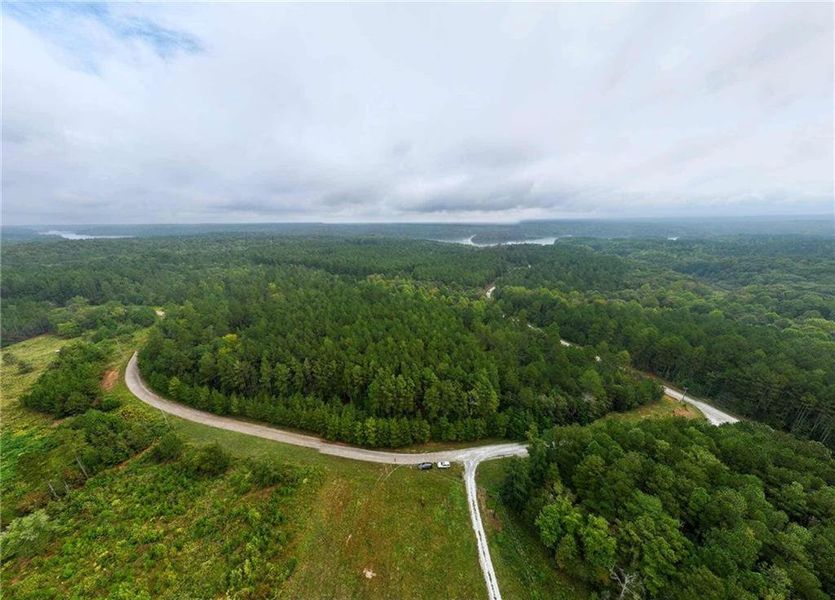 Image 10 of a home in .