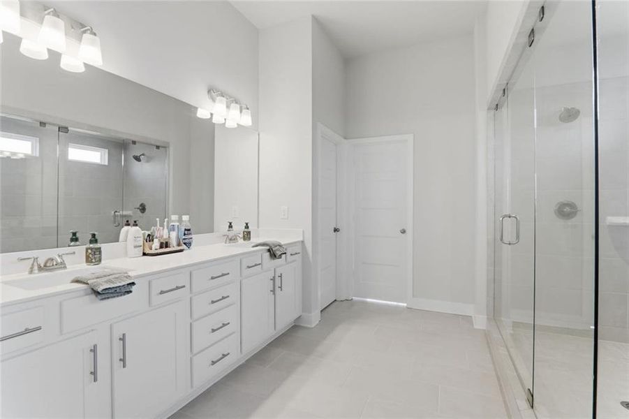 Furnished interior view inside a new home in Rosewood Lake Estates, Hoschton (Image 18). Furnished interior view inside a new home in Rosewood Lake Estates, Hoschton (Image 18).