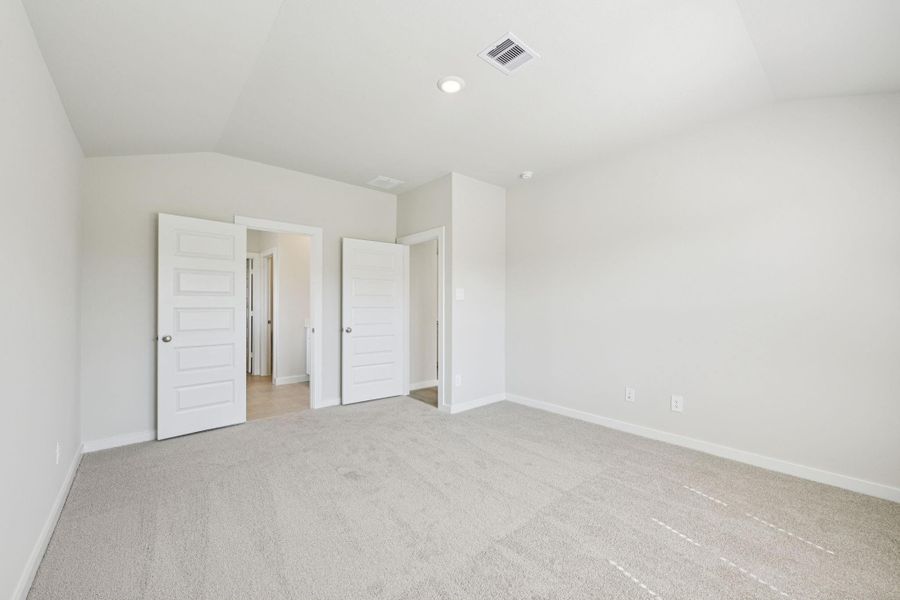 Spacious, unfurnished interior of a new home in Landing Meadows - Premier Series, New Caney (Image 26). Spacious, unfurnished interior of a new home in Landing Meadows - Premier Series, New Caney (Image 26).